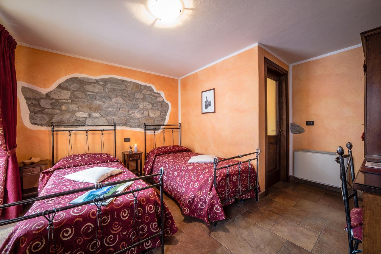 Bed and Breakfast Lo Teisson Pollein Екстер'єр фото
