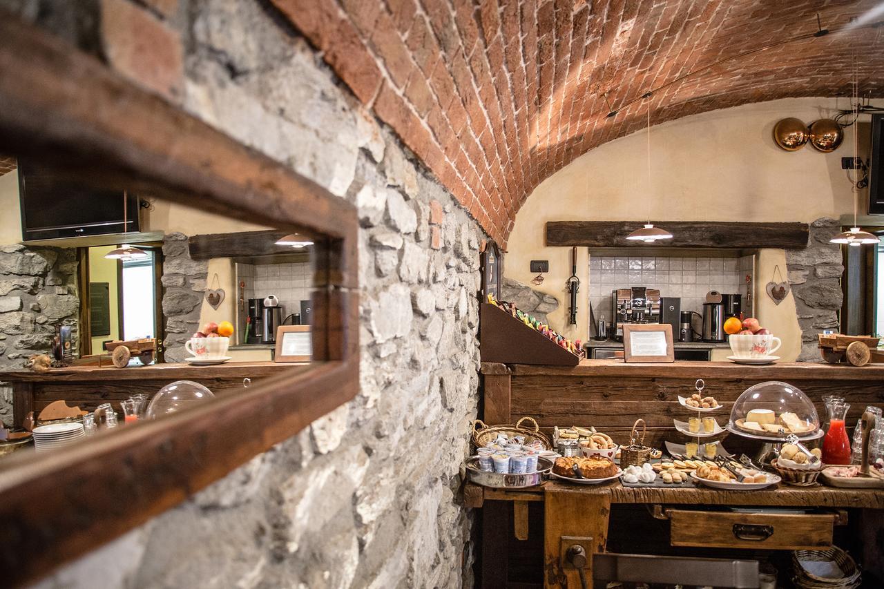 Bed and Breakfast Lo Teisson Pollein Екстер'єр фото